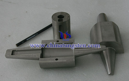 Customized Tungsten Alloy Radiation Shielding Parts Picture
